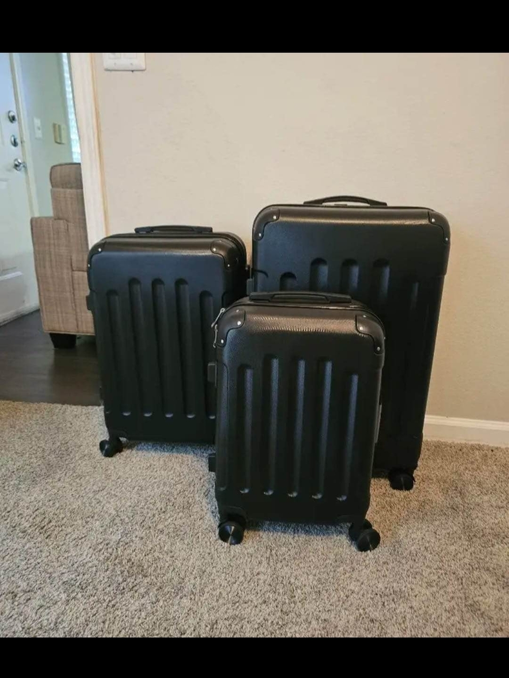 3-Piece Black Hard Shell Luggage Set